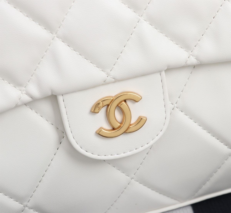 Ch**el shopping bags
